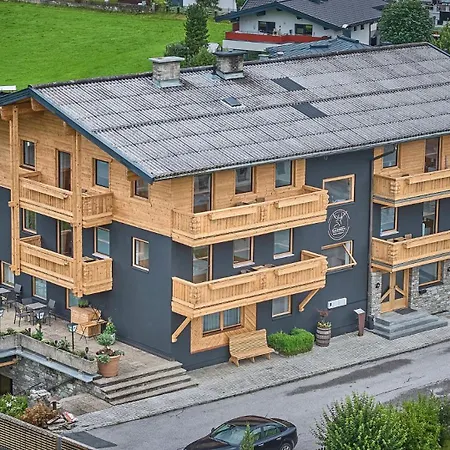 Platzhirsch - - Self Check-in 3*