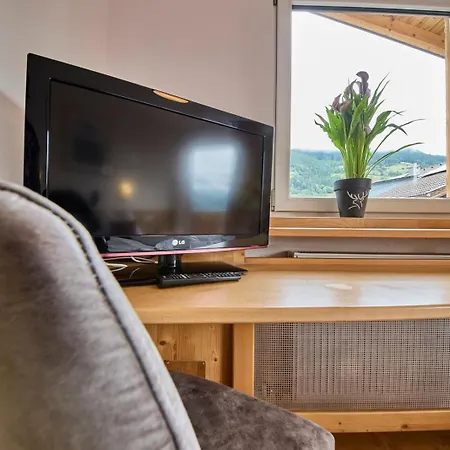 Platzhirsch - - Self Check-in Guest house