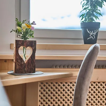Platzhirsch - - Self Check-in Guest house *