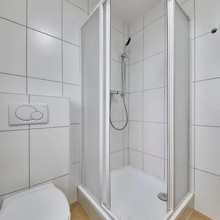 Platzhirsch - - Self Check-in Pensión 3*