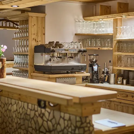 Platzhirsch - - Self Check-in Гостевой дом