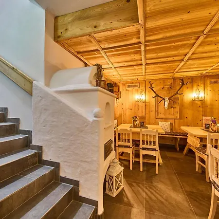 Guest house Platzhirsch - - Self Check-in 3*