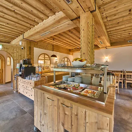 Guest house Platzhirsch - - Self Check-in *