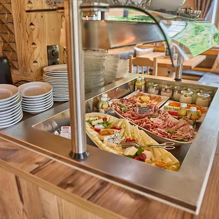 Platzhirsch - - Self Check-in Piesendorf