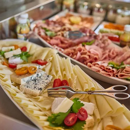 Platzhirsch - - Self Check-in Guest house Piesendorf