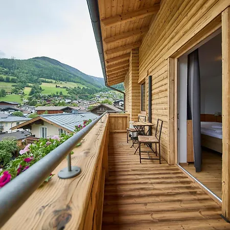 Guest house Platzhirsch - - Self Check-in *